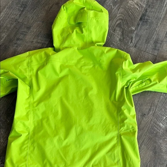 Helly Hansen Men’s Vibrant Lime Hooded Jacket size Large - Picture 7 of 10